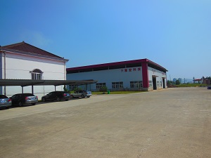 Ruiqing S18 medium and large driving sweeper